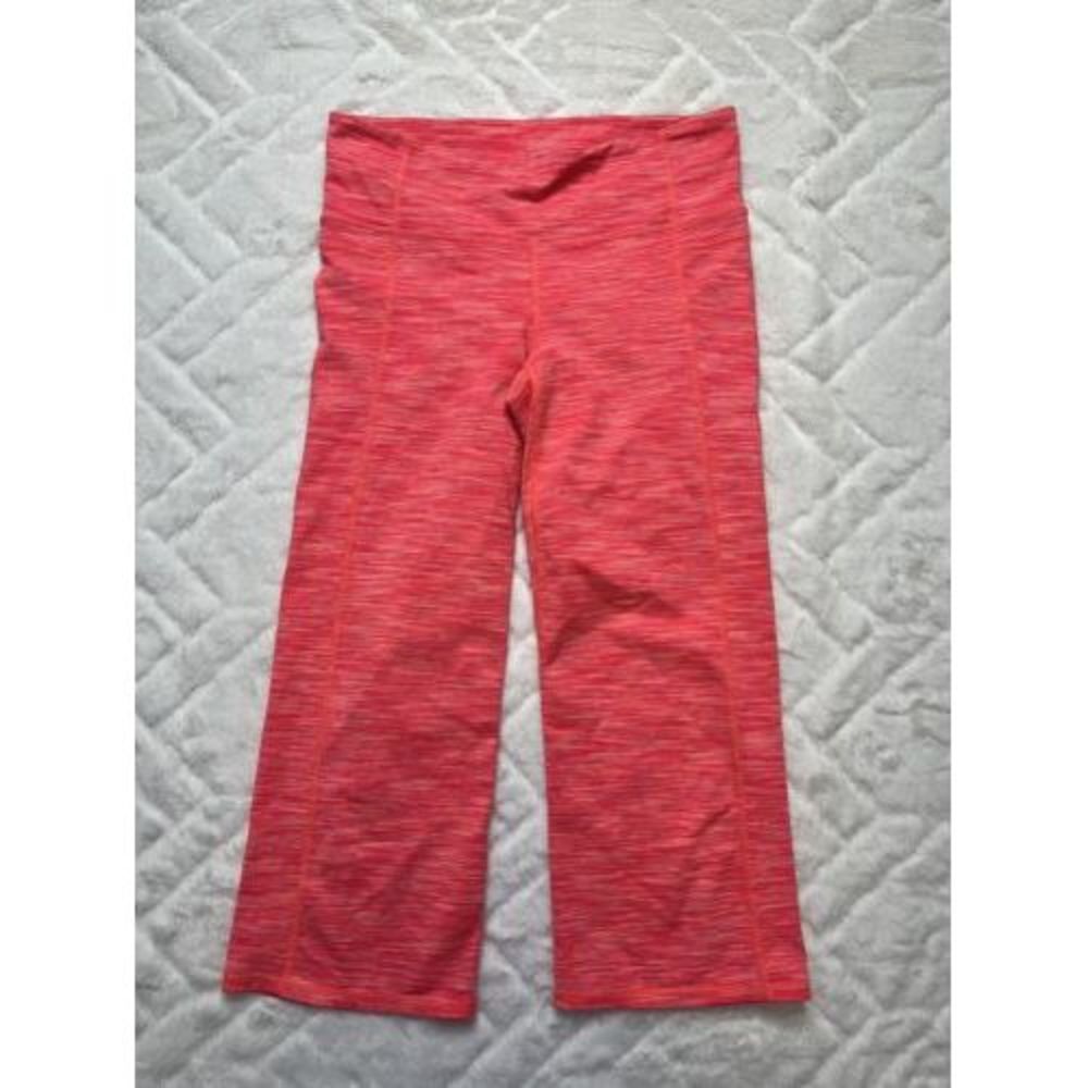 ATHLETA Energy Power Up Women's (M) Pink Capri Leggings - Split Hems